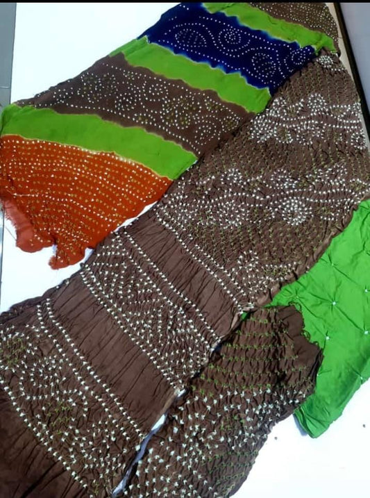 Classic Chiffon Chunri Suit – Graceful Traditional Look