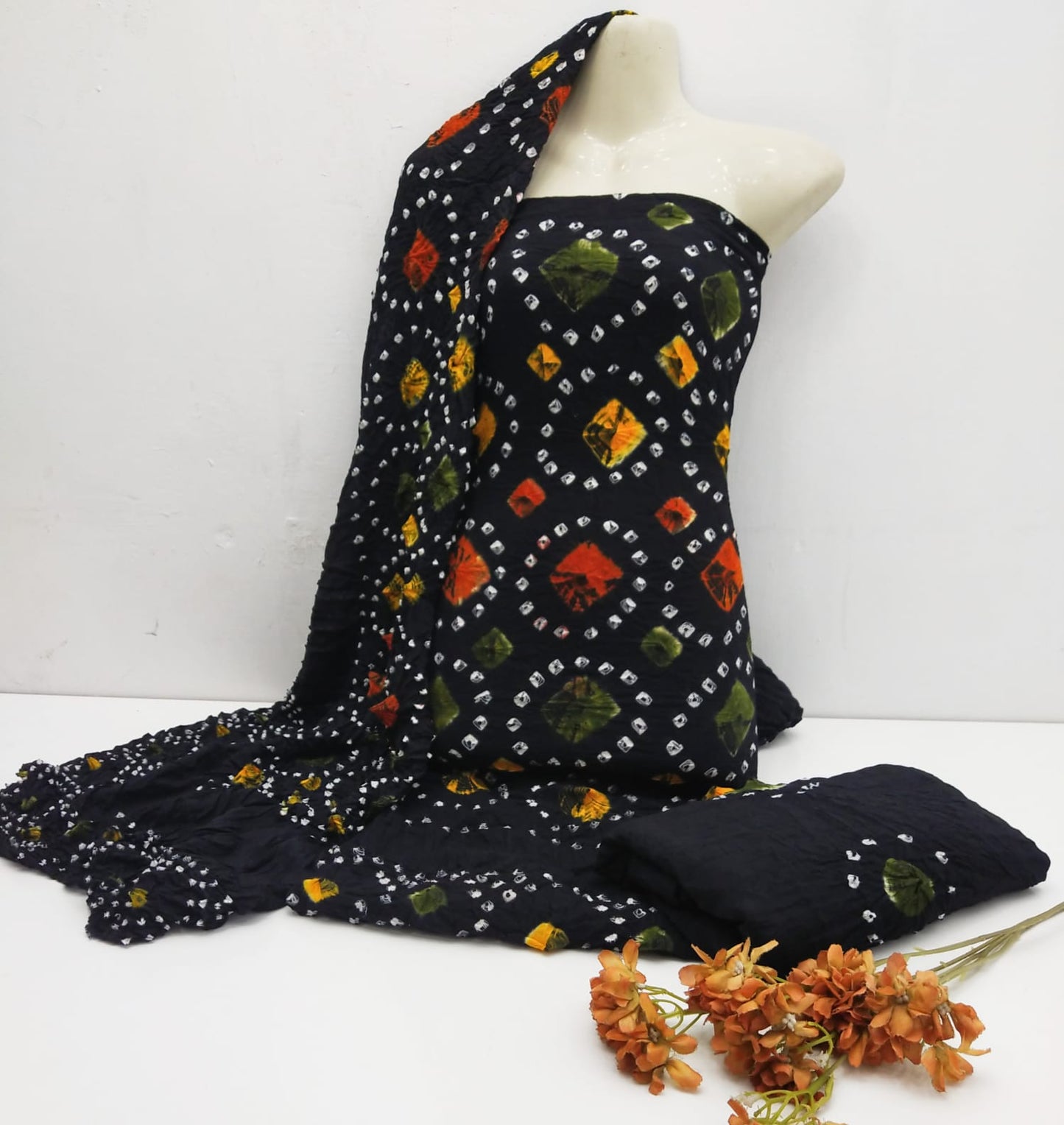 Black Linen Chunri Suit 3 Piece for Women – Elegant Traditional & Festive Wear