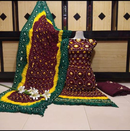 "Elegant Linen Chunri 3 Piece Suit – Authentic Hand-Dyed Design"