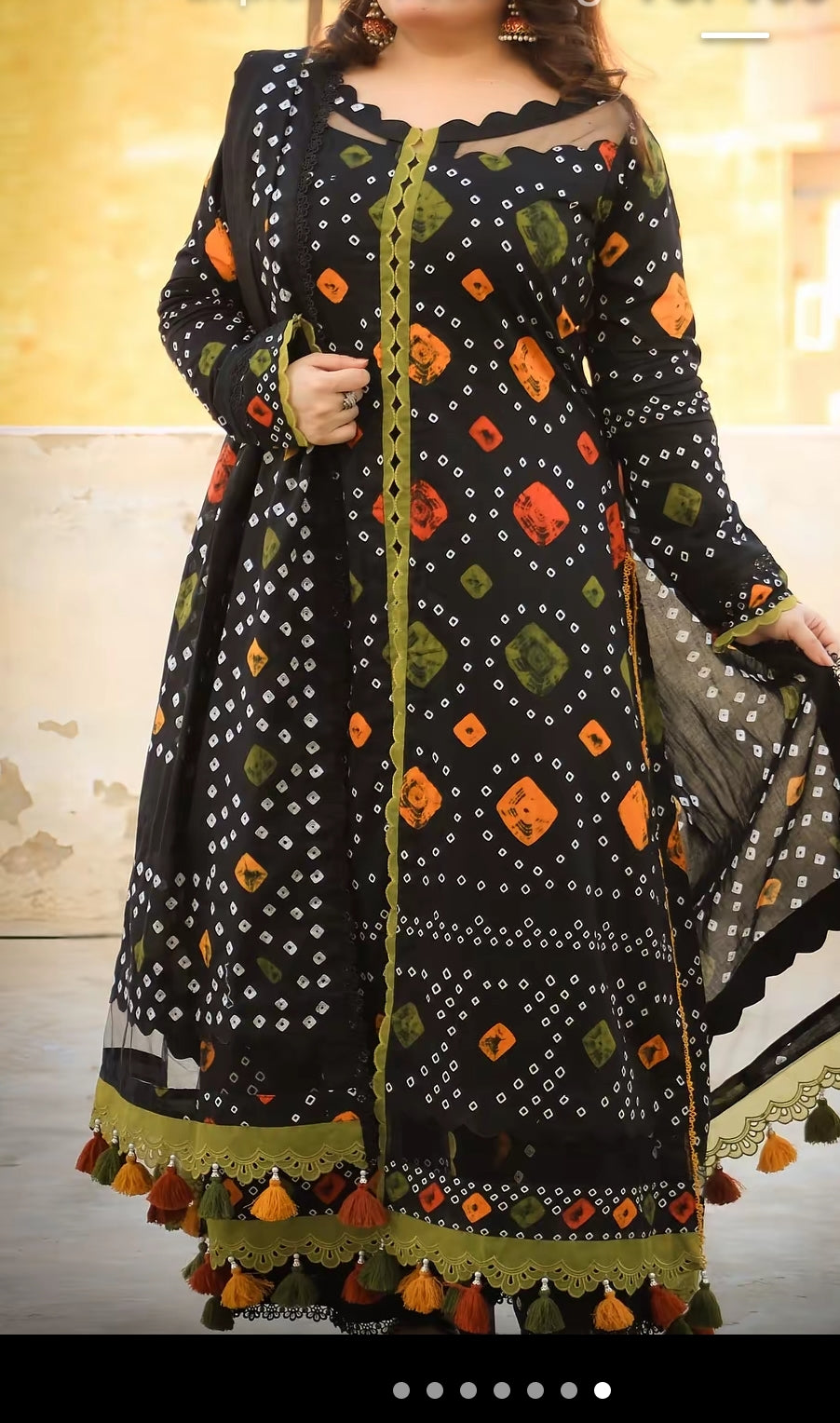 Black Chunri Suit